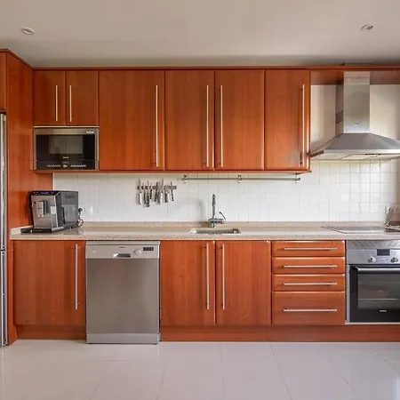 Golden Mile Apartment